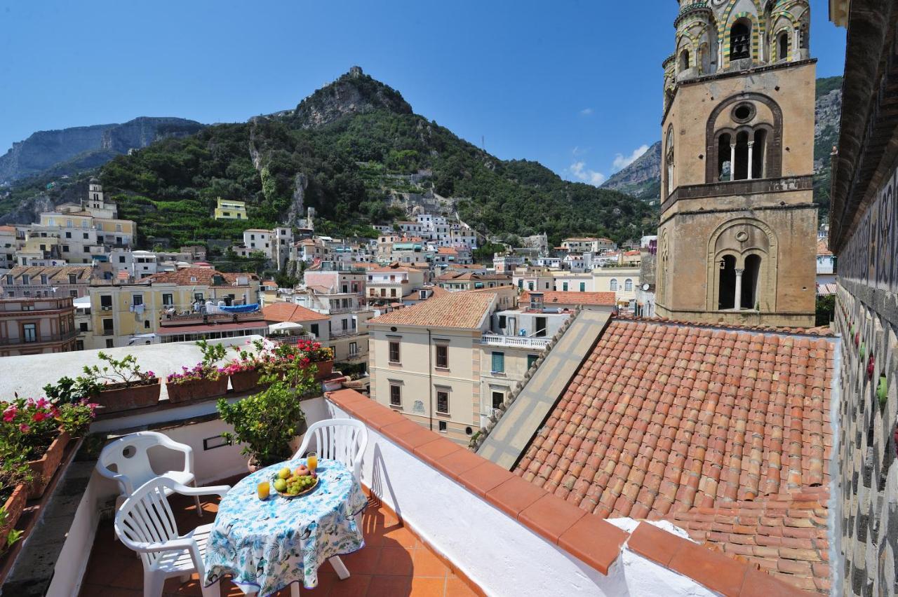 Mamma Rosanna - Apartment In Amalfi With Terrace ภายนอก รูปภาพ