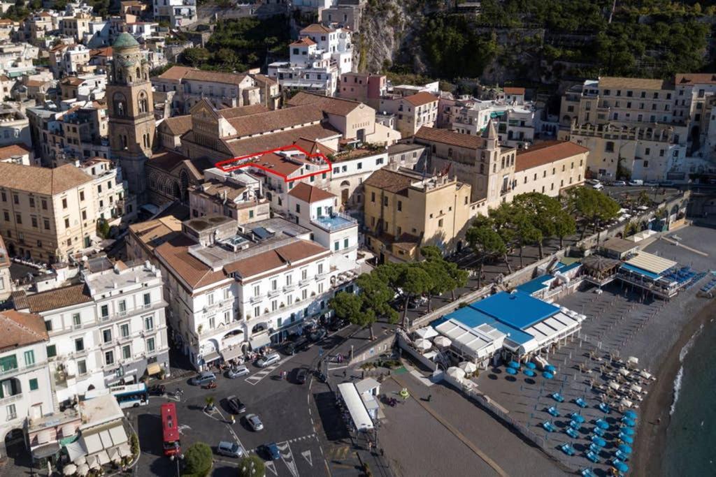 Mamma Rosanna - Apartment In Amalfi With Terrace ภายนอก รูปภาพ