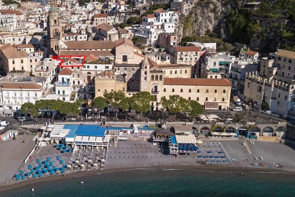 Mamma Rosanna - Apartment In Amalfi With Terrace ภายนอก รูปภาพ